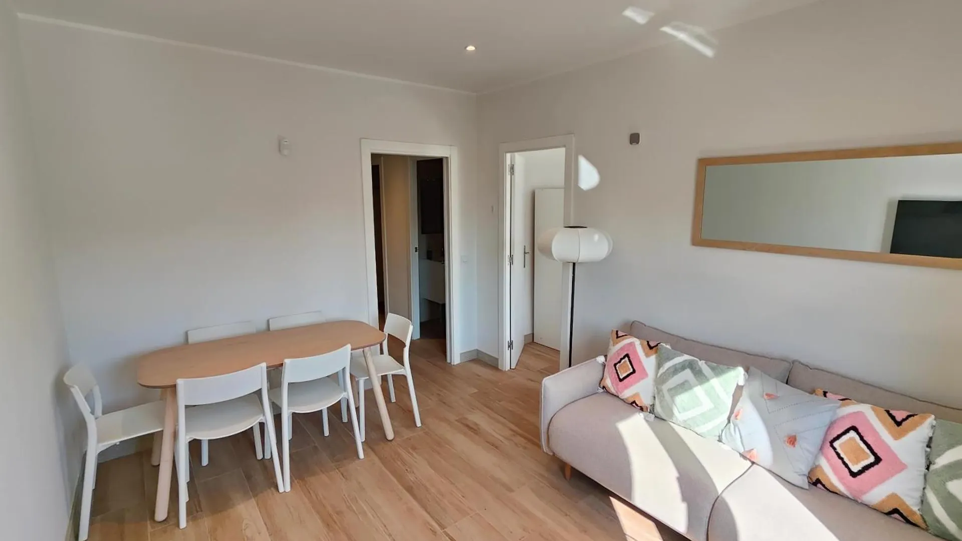Elegant Apartment Poblenou Beach Barcelona Hiszpania
